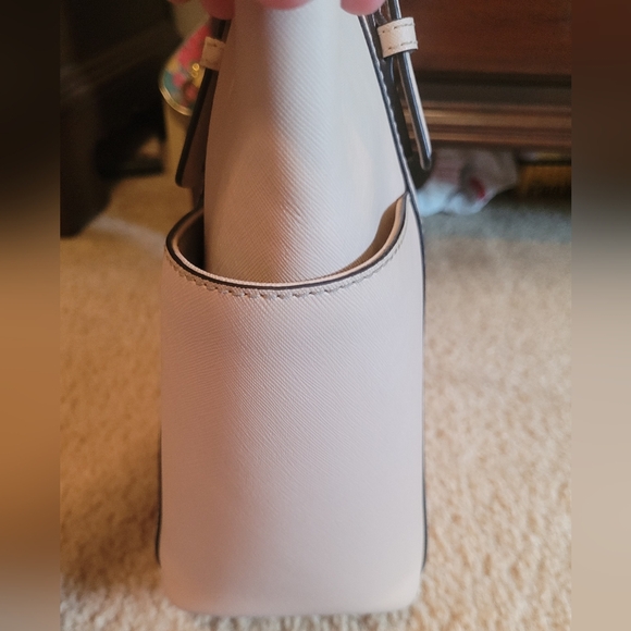 Michael Kors leather purse - Picture 6 of 10